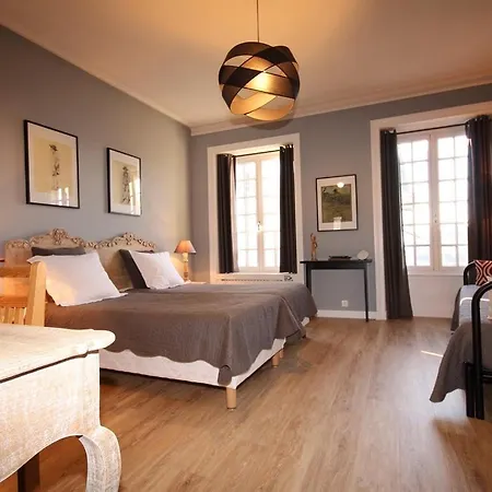 La Garenne 2* Βαν